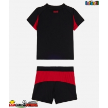 Camisa de Futebol AC Milan Equipamento Principal Infantil 2025-26 Manga Curta (+ Calças curtas)